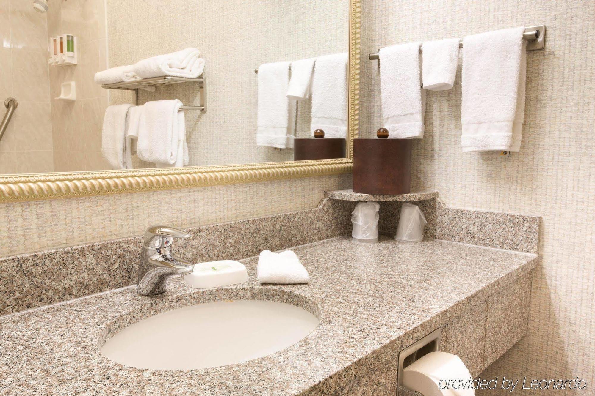 Drury Inn & Suites Montgomery Ngoại thất bức ảnh